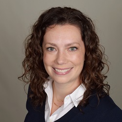 Catie - headshot